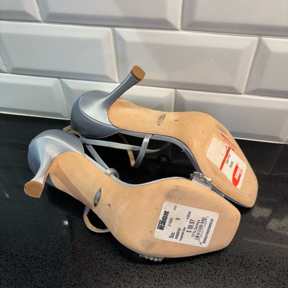 Badgley Mischka Nala Sandals Size 8 Wedding Bride Light Blue Rhinestones $225 - Picture 6 of 9